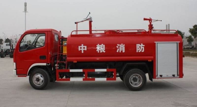 東風(fēng)福瑞卡4噸消防灑水車(chē)